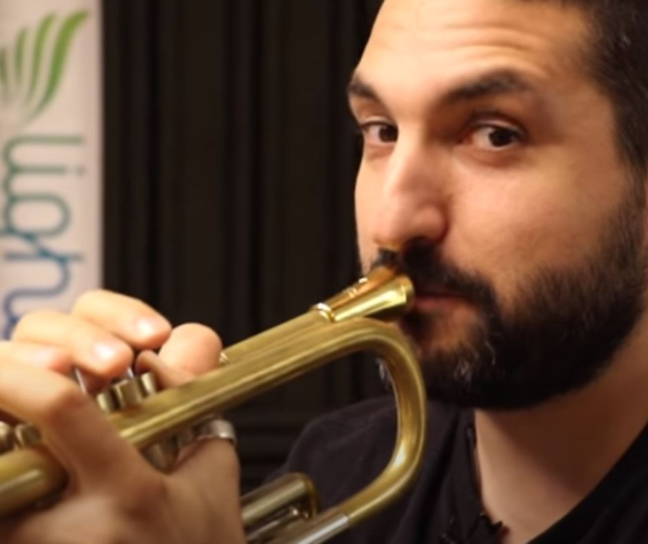 position embouchure pour ne pas se blesser en jouant de la trompette- Ibrahim Maalouf