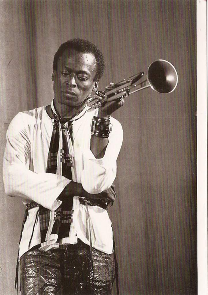 photo noir et blanc de Miles Davis